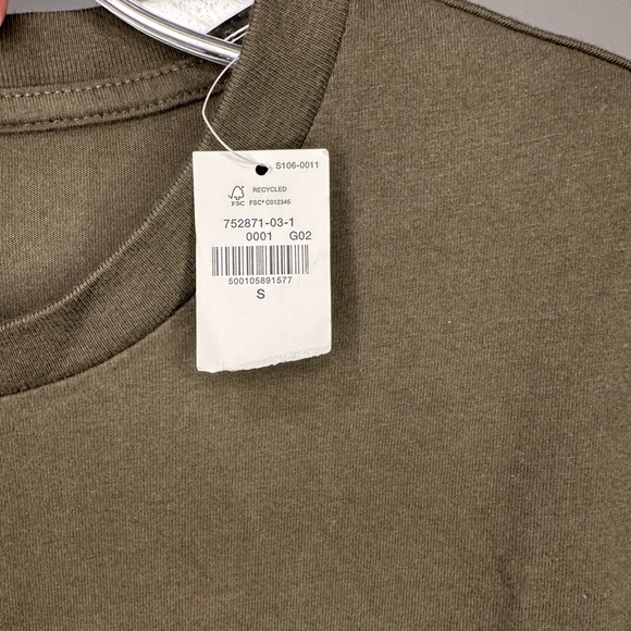 Old Navy Men’s Soft-Washed Long-Sleeve Rotation T-Shirt Bundle Size S NWT - Picture 6 of 10